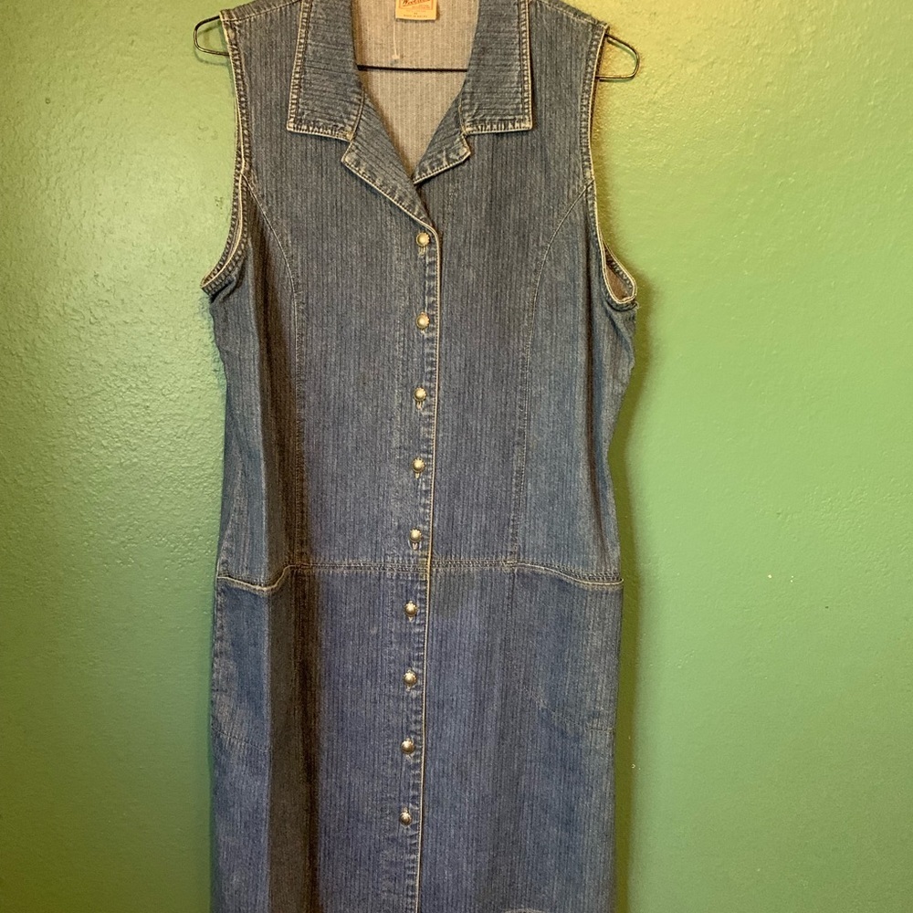 Sleeveless Dress Jeans